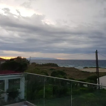 Beautiful Beachfront Apartment In Lixouri Greece * Lixouri