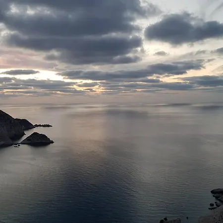 Beautiful Beachfront Apartment In Lixouri Greece Lixouri