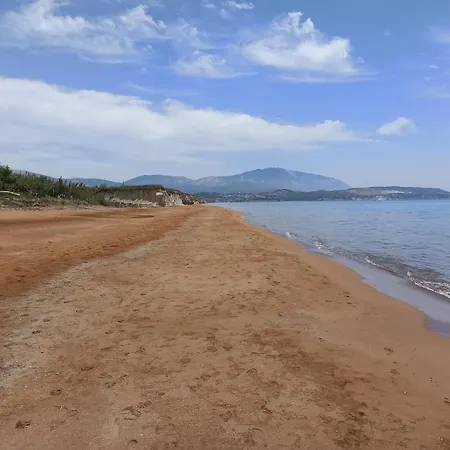 Beautiful Beachfront Apartment In Lixouri Greece Apartment *
